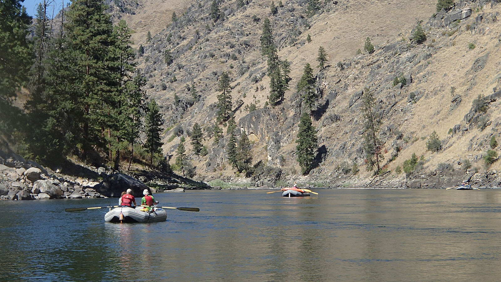 floating downriver the Idaho Rowing School on the Main Salmon with ARTA River Trips