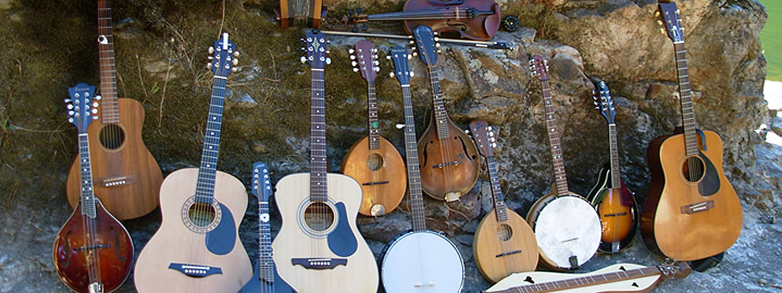 Bluegrass on the river; Tuolumne River, California